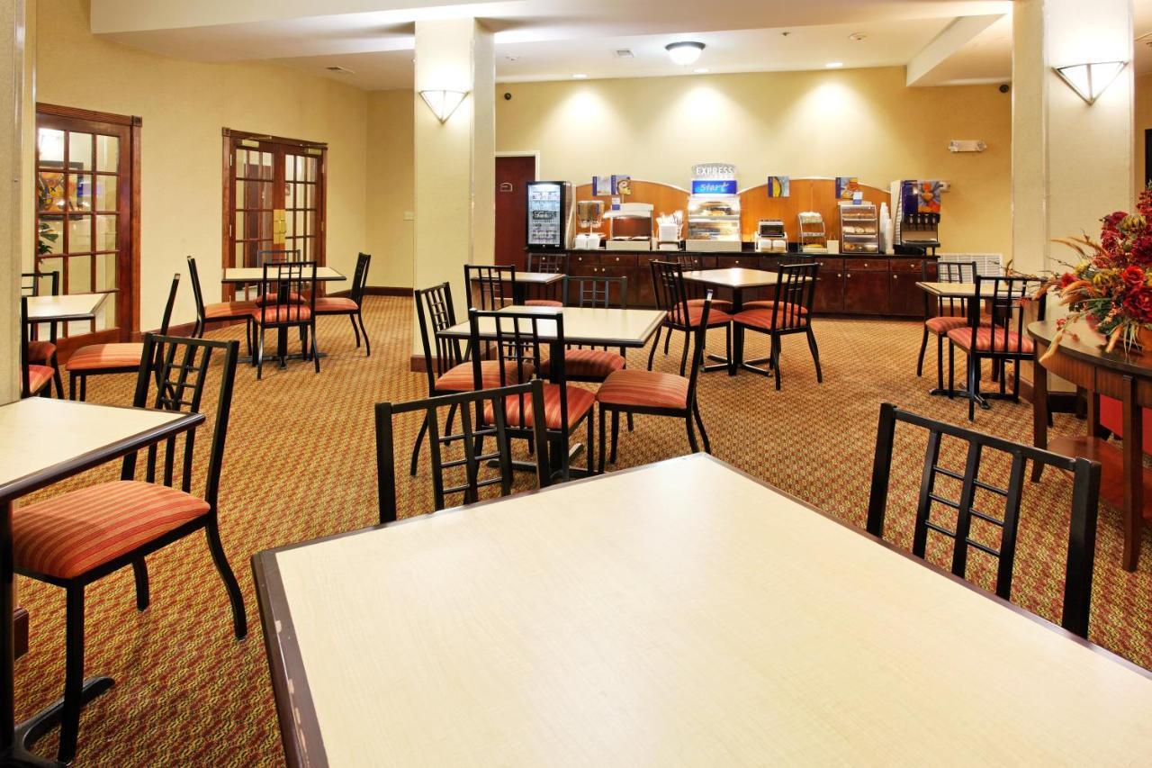 Holiday Inn Express & Suites Sylacauga Luaran gambar